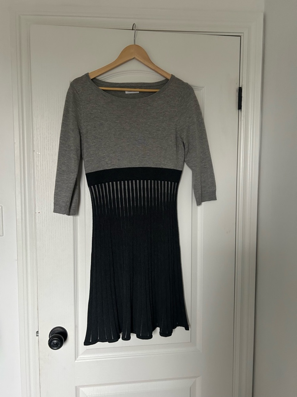 Calvin Klein Grey and Black Long-Sleeve Fit-and-Flare Dress